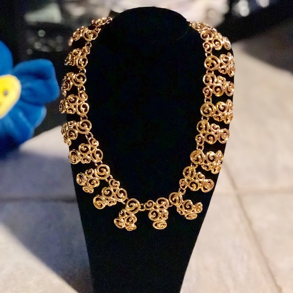 Anne Klein Jewelry - Beautiful Vintage Early Lion Signed Anne Klein